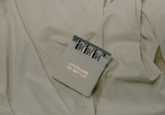 CUSTOM MADE TRAVEL SET